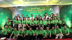 Hai thập kỷ ngân vọng chuông vàng