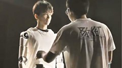 Trung Quốc công bố robot AI đầu tiên theo học tiến sĩ