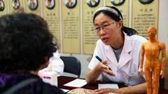 Chợ đêm y học cổ truyền thành xu hướng mùa hè tại Trung Quốc