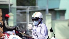  Đất liền nắng, Biển Đông áp thấp gây mưa dông