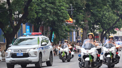 Hà Nội phân luồng giao thông phục vụ Chương trình “Tự hào là người Việt Nam“