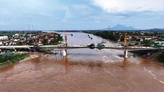 Cầu Phong Châu “về đích” sớm, đếm ngược ngày hợp long