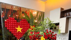 Tự hào Tổ quốc từ những điều bình dị