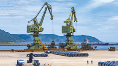 Formosa Hà Tĩnh - Xanh trong sản xuất, nhân văn trong đãi ngộ