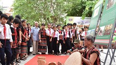 Khai thác văn hóa đồng bào Cơ Tu để phát triển du lịch