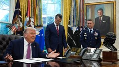 Tổng thống Trump sẽ dự cuộc họp khẩn với tướng lĩnh Mỹ