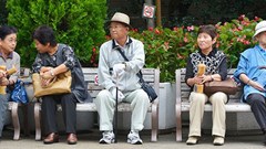 Thành phố Nhật ngừng tặng tiền mừng tuổi 88 vì... quá nhiều dân sống thọ