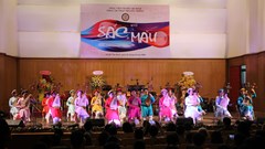 Giữ vững tính đặc thù để phát triển bền vững