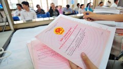 Người dân bức xúc vì phải photo sổ đỏ, kê khai nộp cho phường