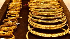 Kỳ vọng thỏa thuận thương mại Mỹ - Trung đẩy cổ phiếu tăng, giá vàng giảm
