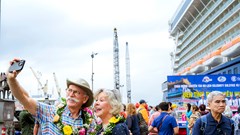 Khơi luồng du lịch tàu biển