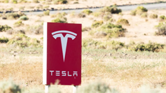 Tesla thu hồi 10.500 hệ thống pin Powerwall 2 tại Mỹ vì nguy cơ cháy nổ