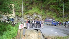 Vì sao các đèo ở Lâm Đồng liên tiếp sạt lở mỗi mùa mưa?