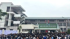 Vì sao đăng ký nhà ở xã hội quá tải và cần làm gì để chấn chỉnh?