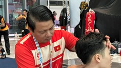  Khi ánh hào quang được dệt từ những hy sinh thầm lặng