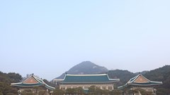 Sau 7 tháng nhậm chức, Tổng thống Lee Jae Myung bắt đầu làm việc tại Nhà Xanh