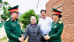 Quảng Ngãi: Xuyên lễ dựng lại mái ấm cho đồng bào Co