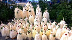 Phong tục đốt “cây thông Noel” chichilaki đón năm mới của người dân Gruzia