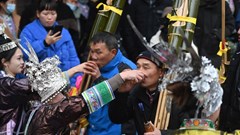 Sắc màu di sản văn hóa Tết Miêu ở Trung Quốc