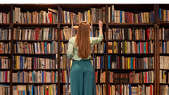 Đọc, viết và học ngoại ngữ có thể giảm gần 40% nguy cơ sa sút trí tuệ