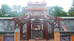 Bài học không chỉ riêng của Huế