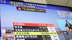 Nhật Bản: Động đất 7,4 độ richter, cảnh báo sóng thần cao tới 3m