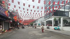 Người dân ủng hộ, tiểu thương… lăn tăn