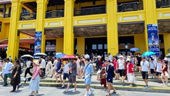 Con đường nào để du lịch Việt Nam bứt tốc?