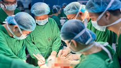 “Tỉnh dậy sau ghép phổi, tôi reo lên: Mình đã sống rồi“