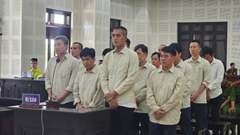 Đà Nẵng: Xét xử đường dây sản xuất, tiêu thụ hơn 1,6 triệu cuốn sách giáo khoa giả