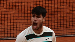 Carlos Alcaraz vô địch Roland Garros sau trận đấu để đời với Sinner