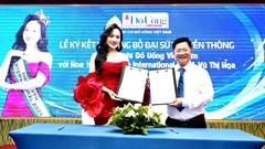 Hoa hậu Mrs Earth International 2024 Vũ Thị Hoa làm Đại sứ Truyền thông của Tạp chí Đồ Uống Việt Nam