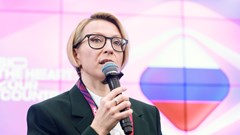 MC nổi tiếng người Nga: “Đức Phúc là thí sinh có phần dàn dựng công phu bậc nhất”