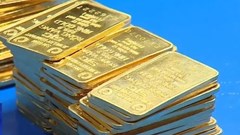 Giá vàng hôm nay 28.10: Lao dốc mạnh, vàng SJC mất gần 1 triệu đồng/lượng