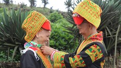 Sản phẩm văn hóa dân gian với phát triển du lịch