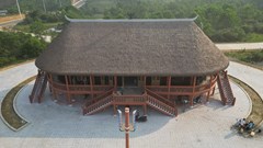 Xây dựng Làng văn hóa các dân tộc huyện A Lưới thành điểm đến du lịch cộng đồng 