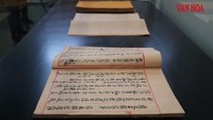 Những trang cổ thư kể chuyện lịch sử triều Nguyễn