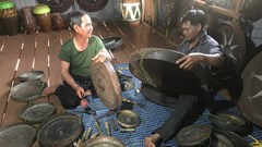 Người giữ thanh âm bản làng