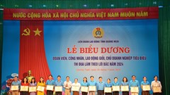 Biểu dương đoàn viên, công nhân, lao động giỏi, chủ doanh nghiệp tiêu biểu thi đua làm theo lời Bác