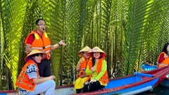 Sinh viên Lào trải nghiệm du lịch, văn hóa ở Quảng Ngãi