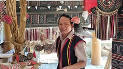 Nghệ thuật trang trí cây Nêu của người Cor trở thành Di sản văn hóa phi vật thể quốc gia