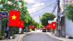 Chấn chỉnh việc sử dụng cờ Tổ quốc 