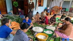 Người dân miền núi Quảng Ngãi hướng về vùng bão lũ miền Bắc