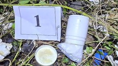 Tiếp tục phát hiện viên nén nghi ma túy trôi vào bờ biển Quảng Ngãi