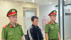 Bắt tạm giam vợ chồng lừa đảo, chiếm đoạt trên 61 tỉ đồng