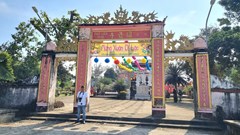 Độc đáo chùa Thình Thình