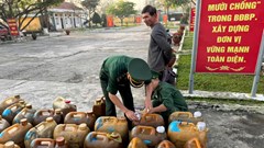 Phát hiện, tạm giữ 1.000 lít dầu D.O không rõ nguồn gốc