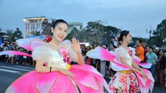 Bùng nổ sắc màu tại Lễ hội “Carnival Quảng Ngãi xin chào!”