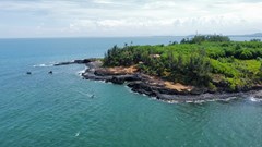 Độc đáo thắng cảnh gành đá Thạch Ky Điếu Tẩu