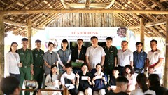 Người khuyết tật trải nghiệm văn hóa tại làng Gò Cỏ